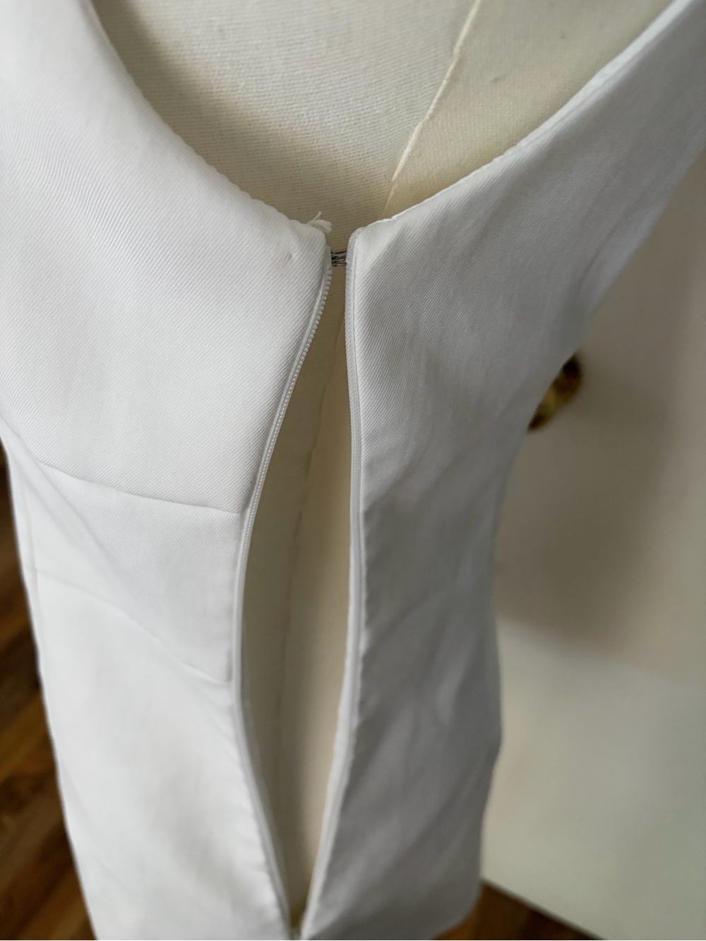 Peppermayo White Sleeveless Backless Mini Shift Dress, Small, NWOT - Picture 7 of 10